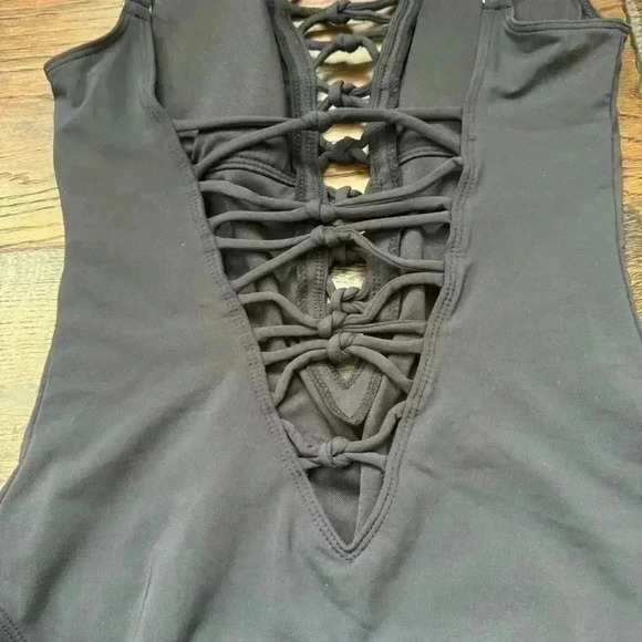 BLEU  ROD BEATTIE® One Piece Swim Suit - Picture 4 of 8